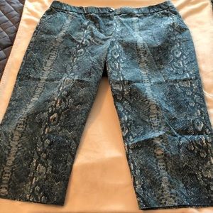 👖 Snakeskin Pattern Crop Pants 👖